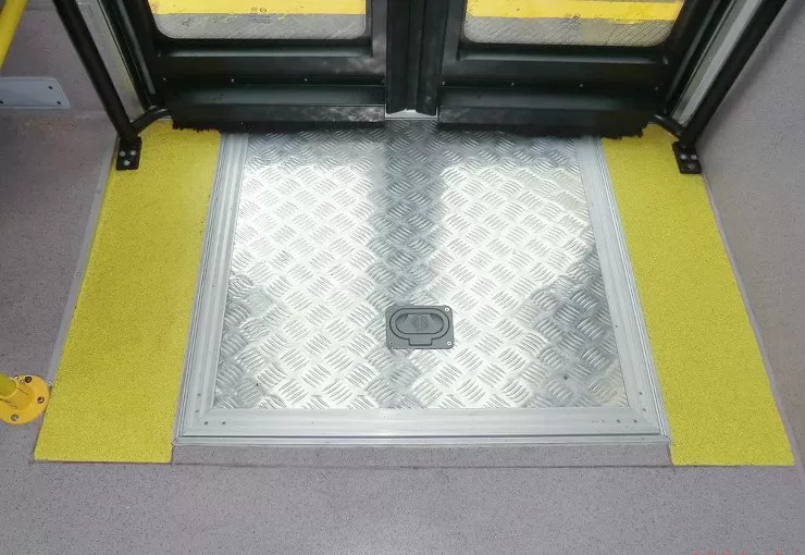 fmwr n manual wheelchair ramp 3